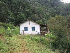 The casinha a little closer. 